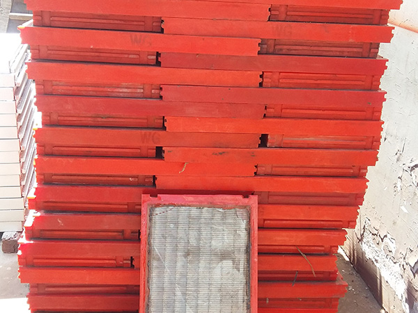 聚氨酯包邊篩板圖片2